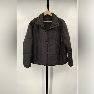 NWOT Quince Women Featherless Puffer Zip
Jacket Black Outerwear L